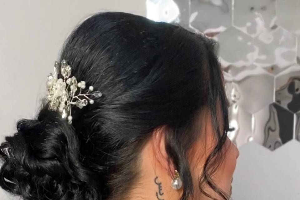 Recogido de novia precioso