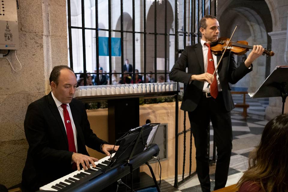 Agrupación Musical Bernaldez