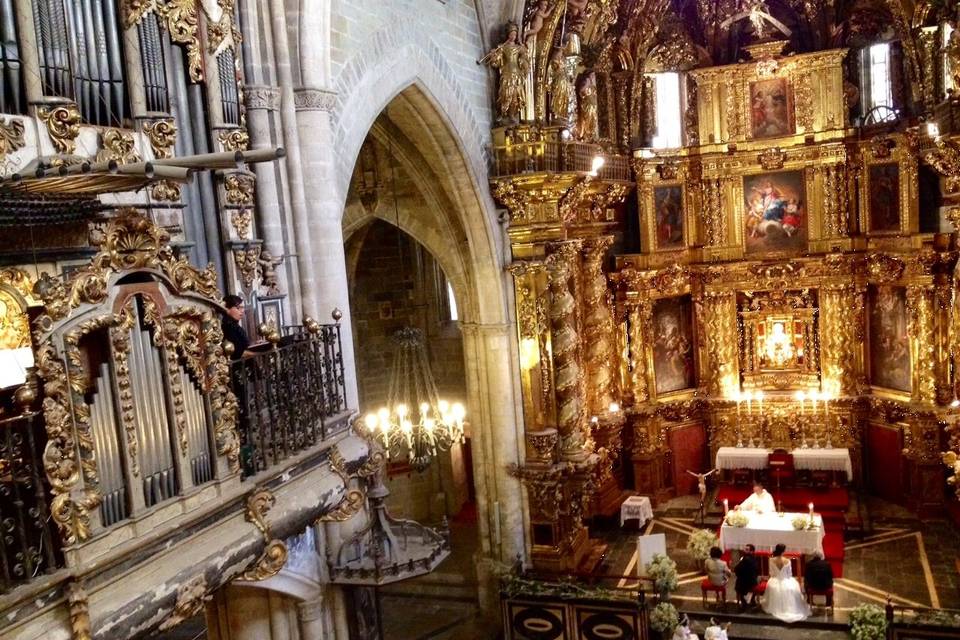 Soprano y órgano. Catedral Morella