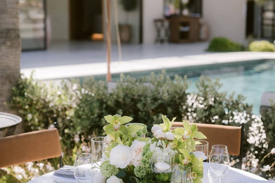 Banquete en Piscina