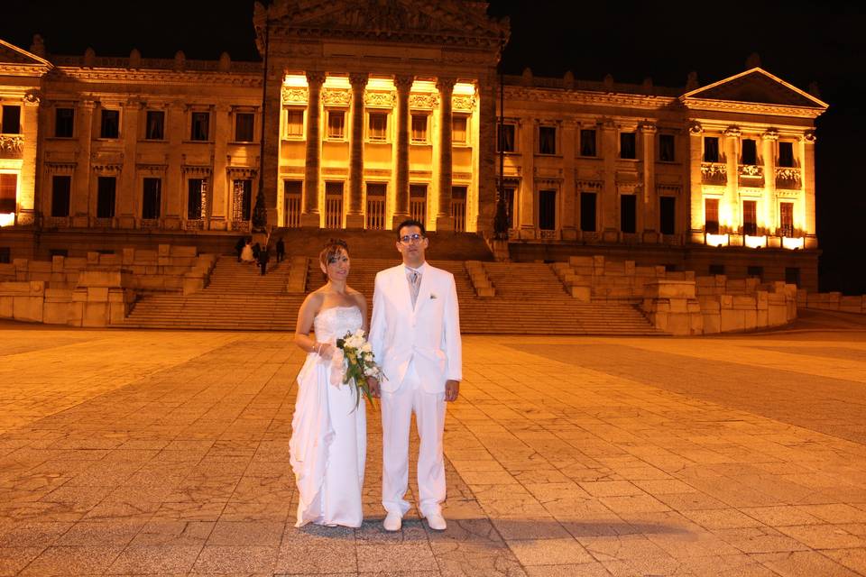 Los novios de blanco