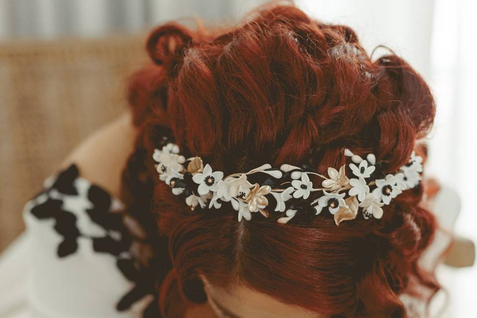 Diadema Detalles Negros