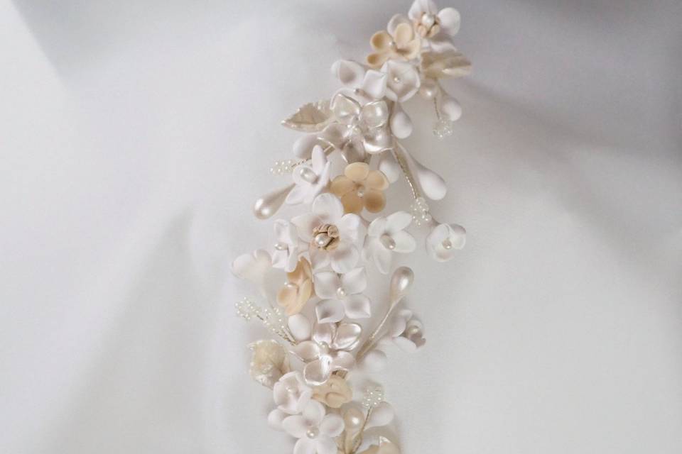Tocado Tonos Blancos