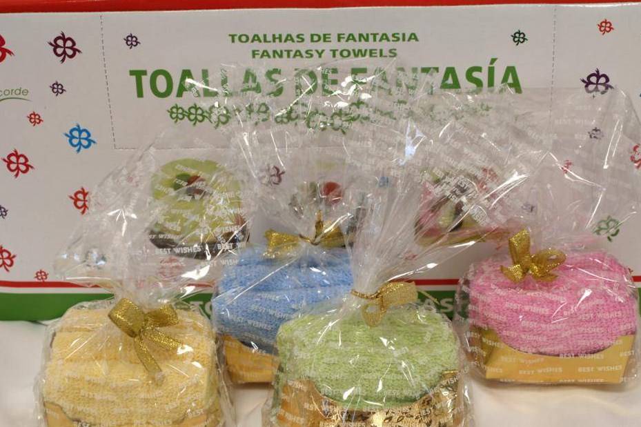 Toalla forma pastel