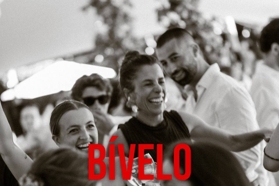 Bívelo