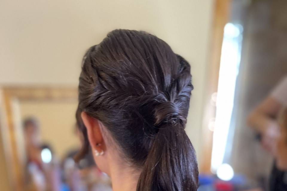 Coleta con trenzas