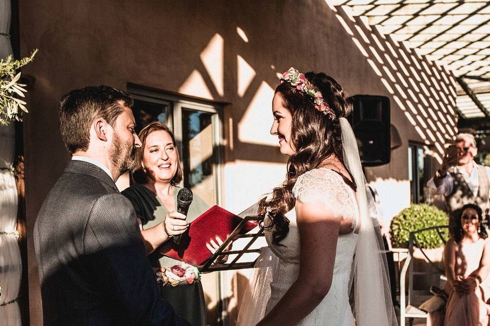 Teresa Cano - Oficiante de Ceremonias