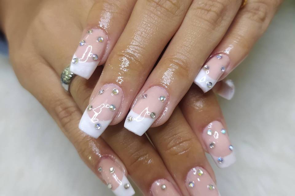 Uñas acrílicas novia