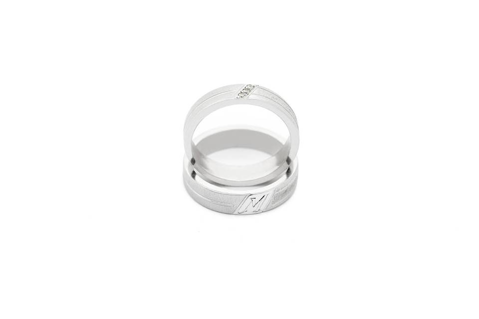 Alianzas oro blanco iniciales