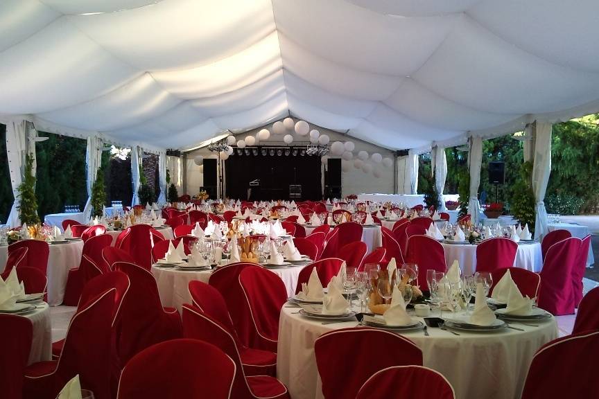 Banquete en carpa