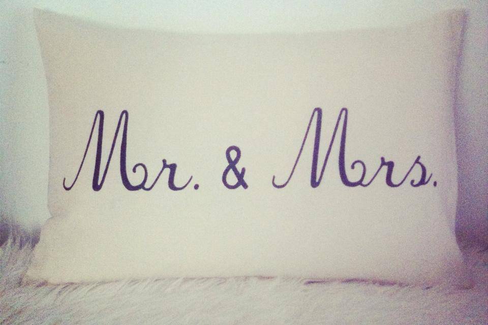 Cojín Mr. & Mrs.