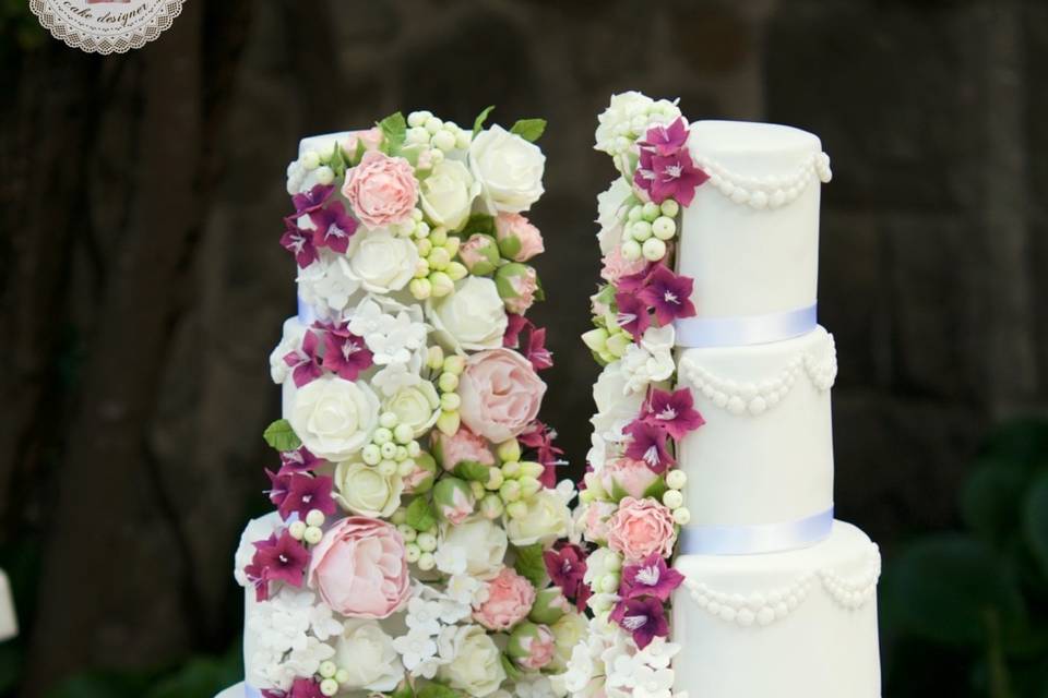 Half Cut Wedding Cake