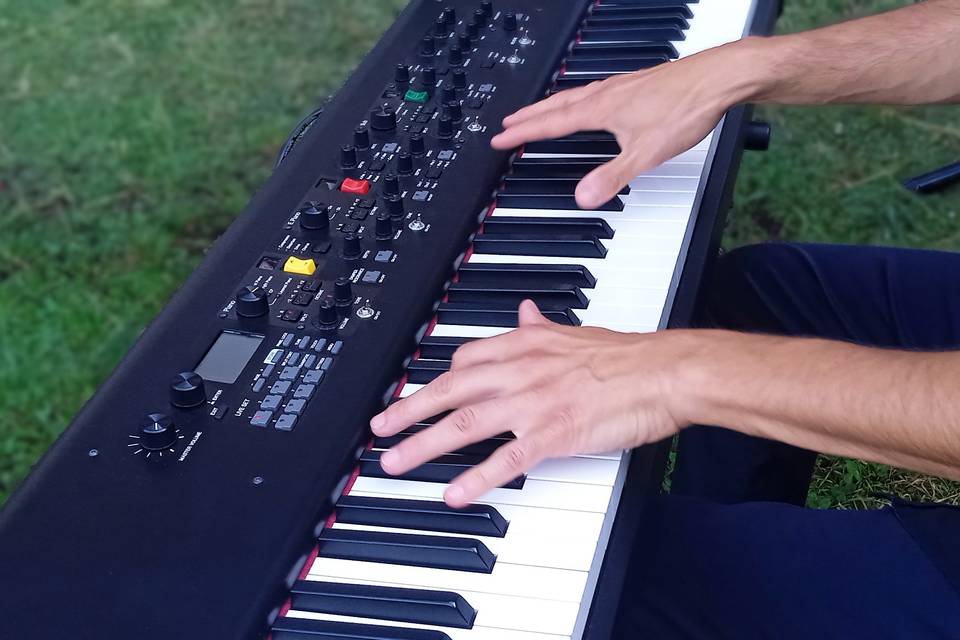 Xavi Canelles, piano