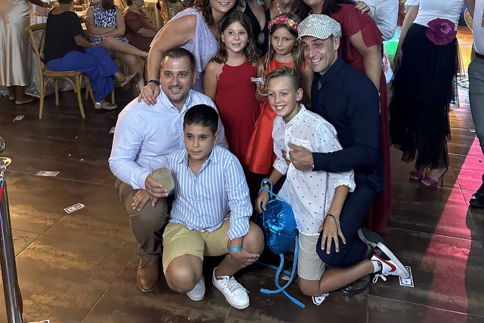 Familia