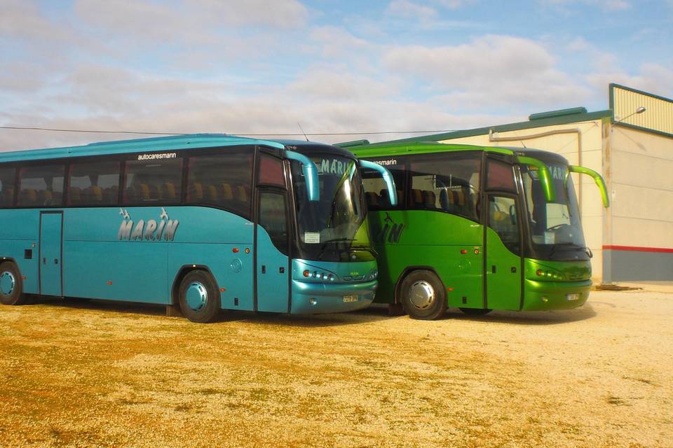 Bus de 55 plazas estándar