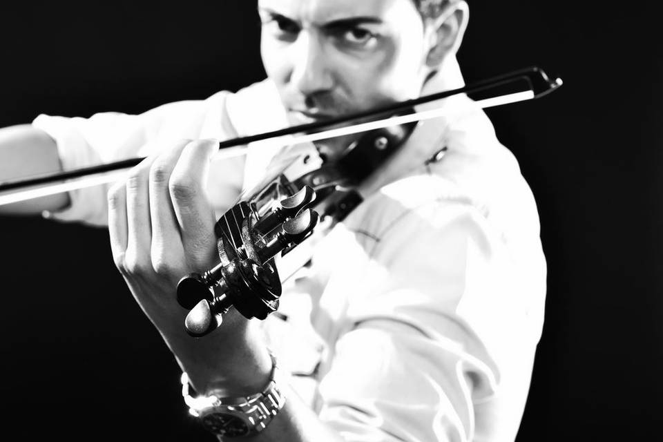 Lolo Alonso - Violinista Live Electrónico