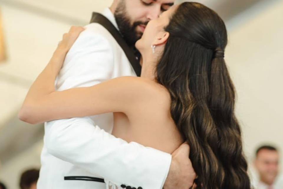 Novia Diana