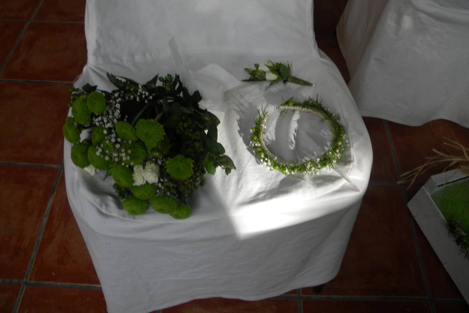 Prendido, diadema y bouquet damas