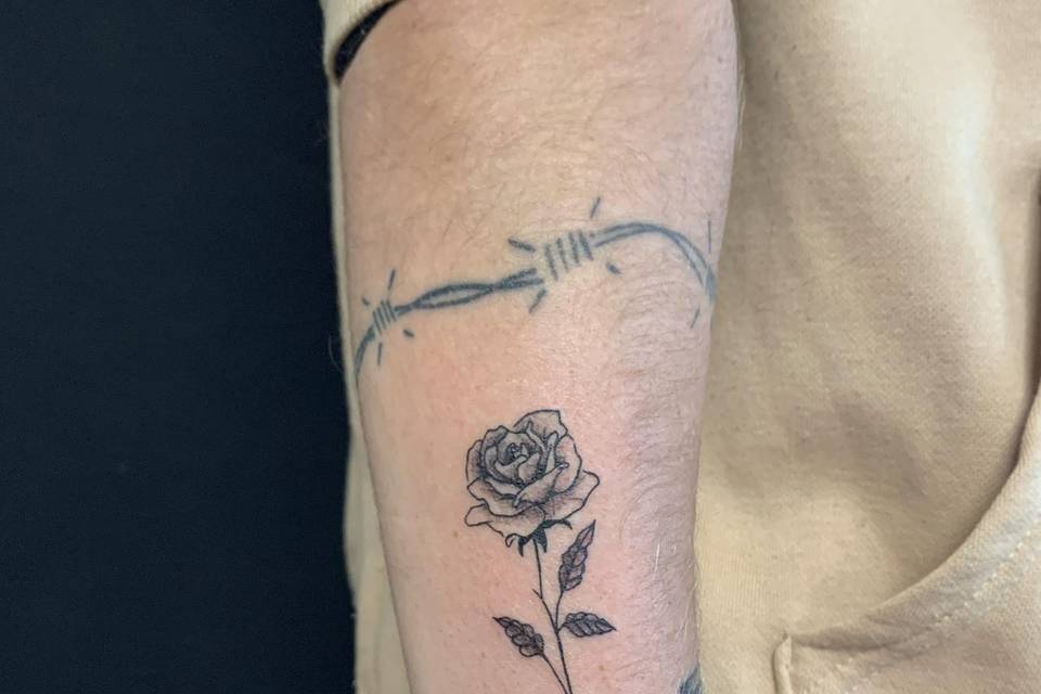 Jonek Tattoo