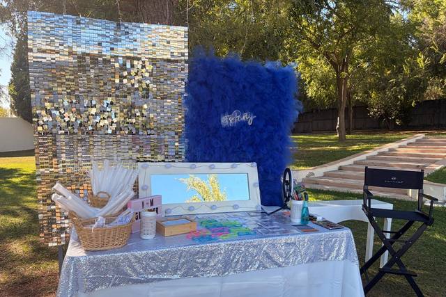 Glitter bar