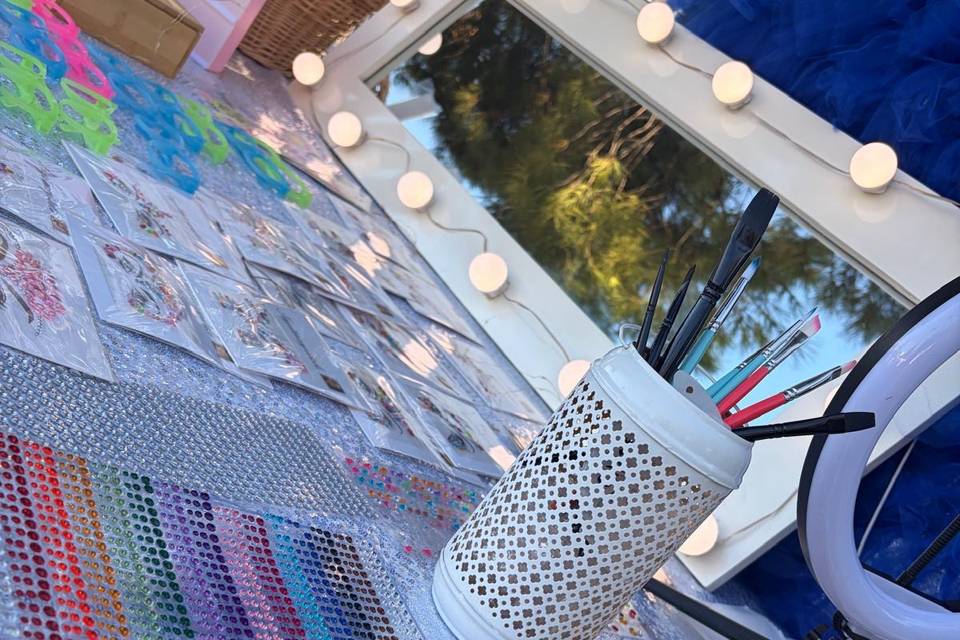 Glitter bar