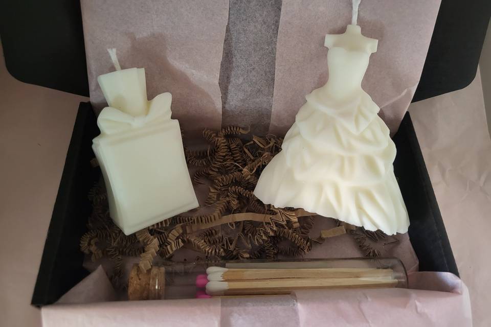 Caja perfume y vestido