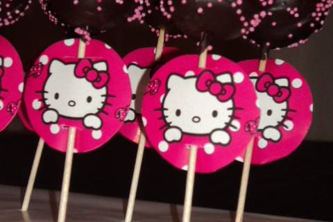 Cake pops Hello Kitty