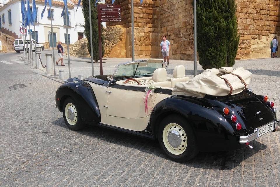 Juan Jose Solis - Carruajes y coches clásicos (201)