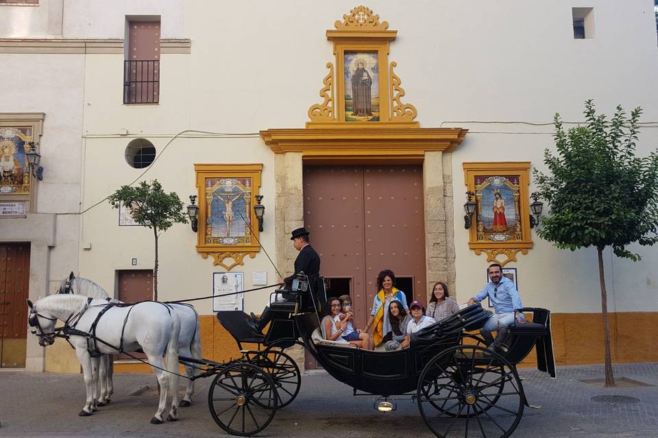 Juan Jose Solis - Carruajes y coches clásicos