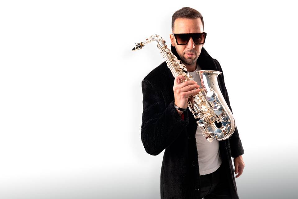 Anthony Jimenez - Saxofonista y dj