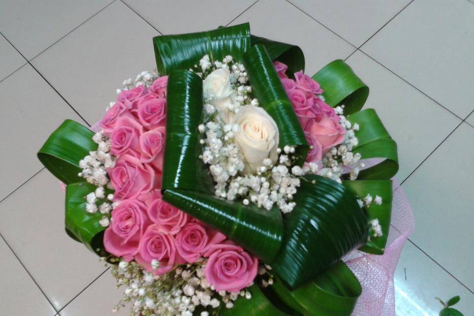 Bouquet en blanco y rosa