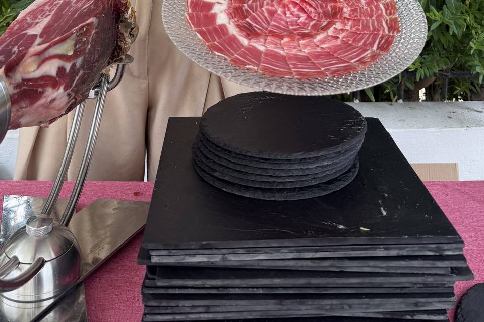 Corte plato novios