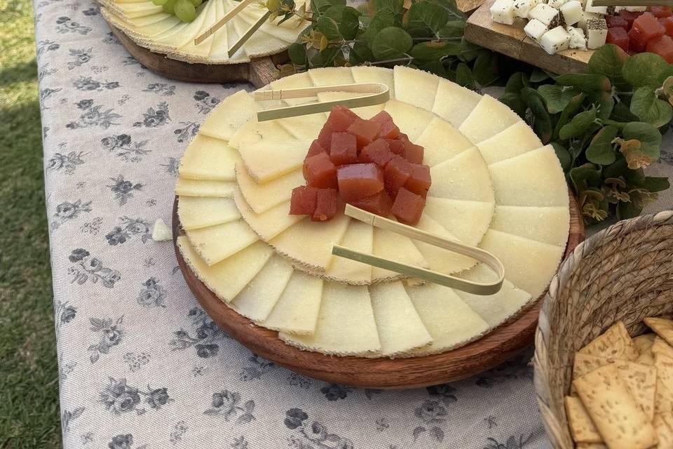 Corte jamón y quesos