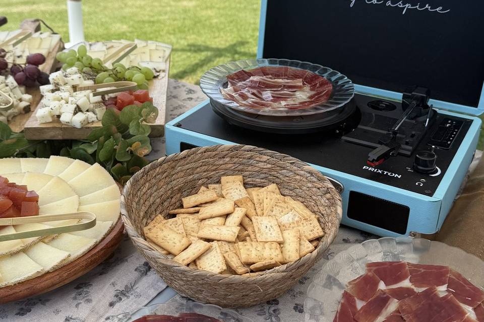 Corte jamón y quesos