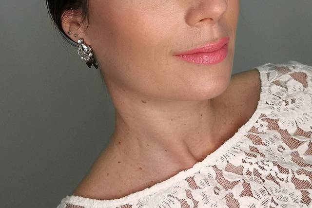 Rocio Indigo Makeup