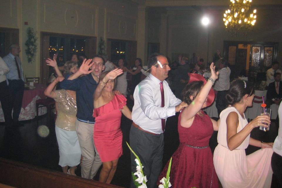 Mario Dj - El Pincha de tu Boda