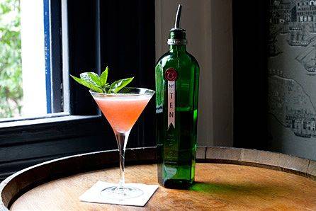 Tanqueray ten con lichi