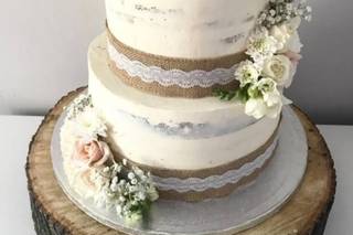 Nama's Bakery