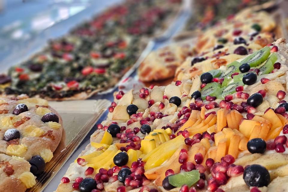 Cocas saladas y Dulces