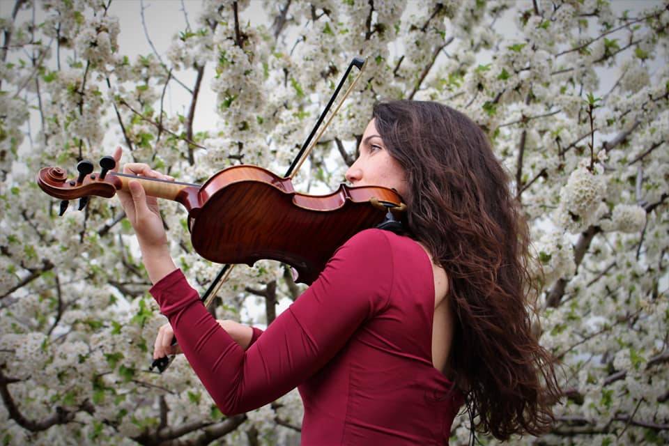 Laura Castillo - Violinista