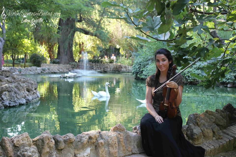 Laura Castillo - Violinista