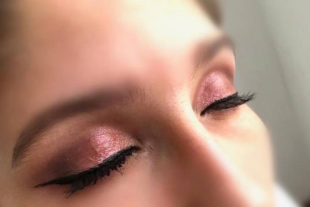 Mirella Makeup