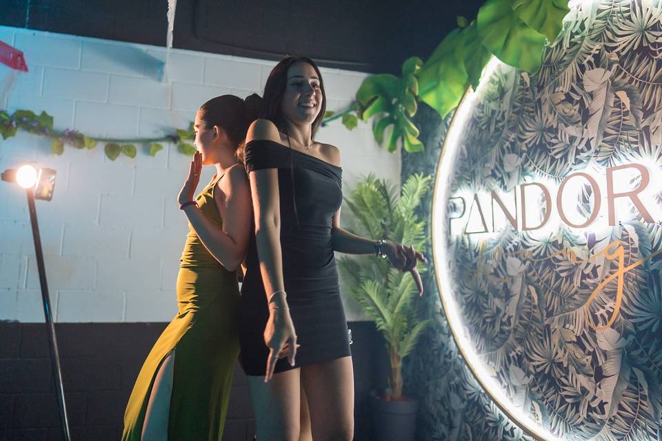 Pandora 360