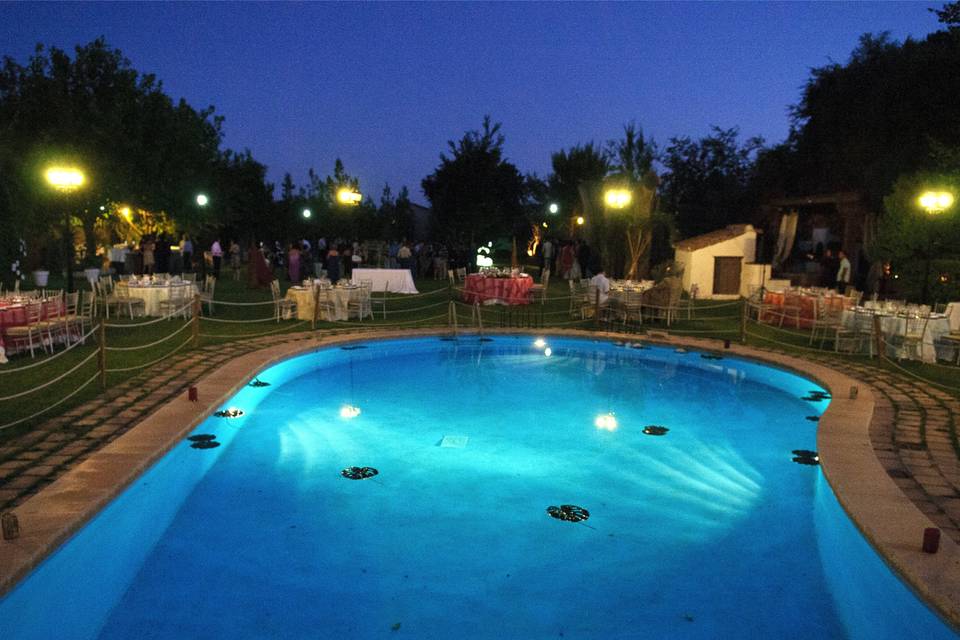 La piscina de noche
