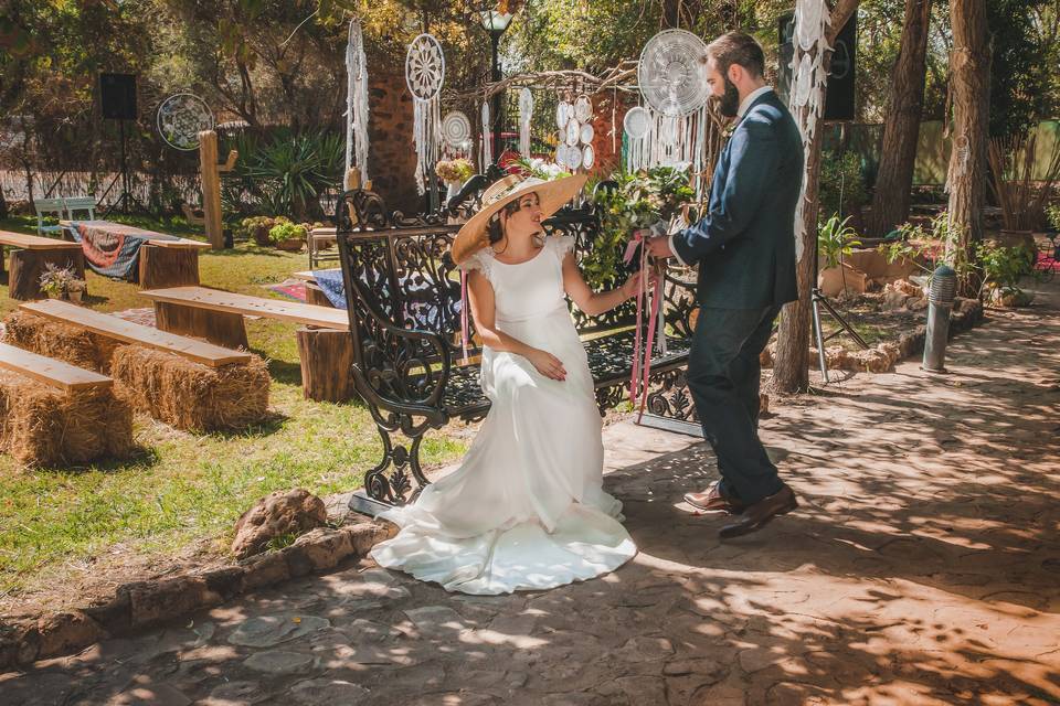 Novios en los olivos