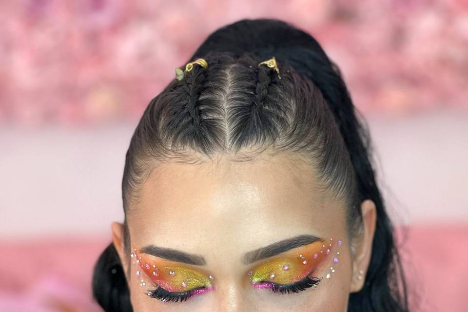 Maquillaje peinado