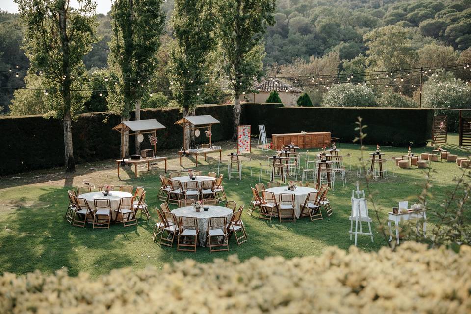 Aperitivo en el jardín