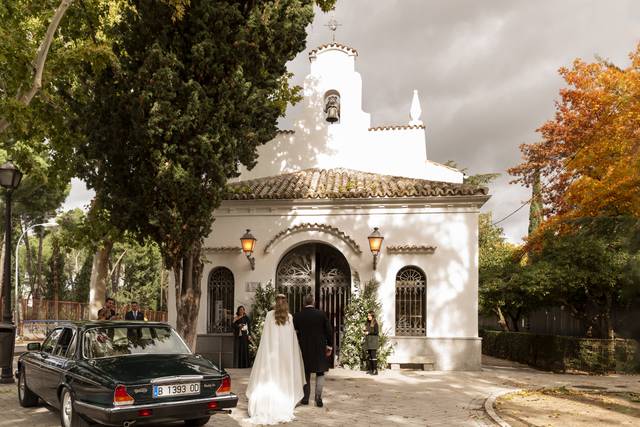 Entrada iglesia novia