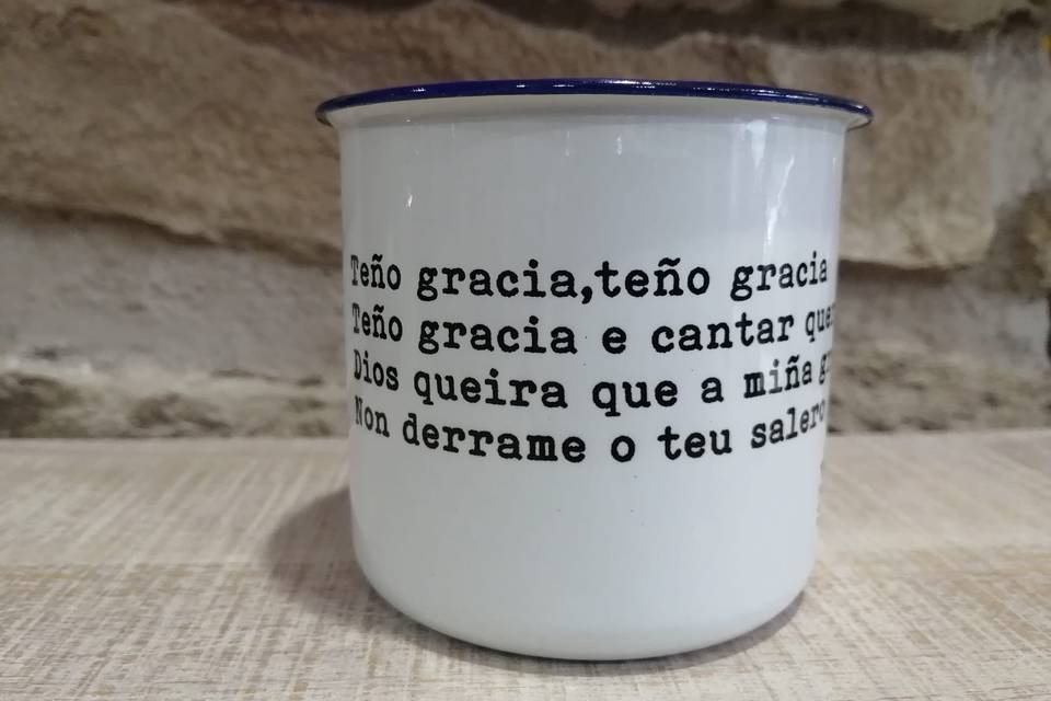 Parte de atrás taza