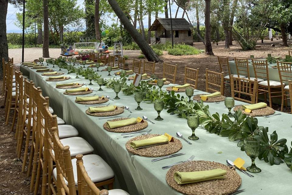 Banquete en el bosque